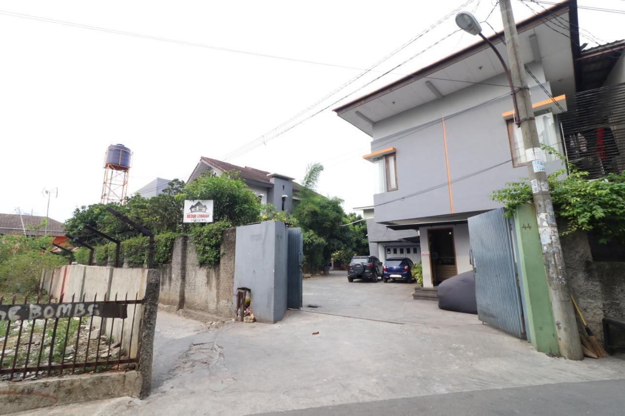 Bedur Homestay Syariah Бекаси Экстерьер фото