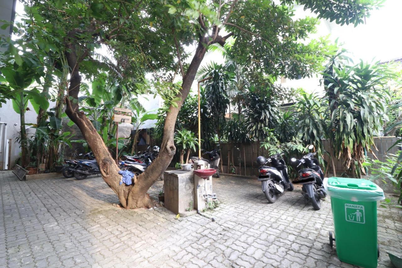 Bedur Homestay Syariah Бекаси Экстерьер фото