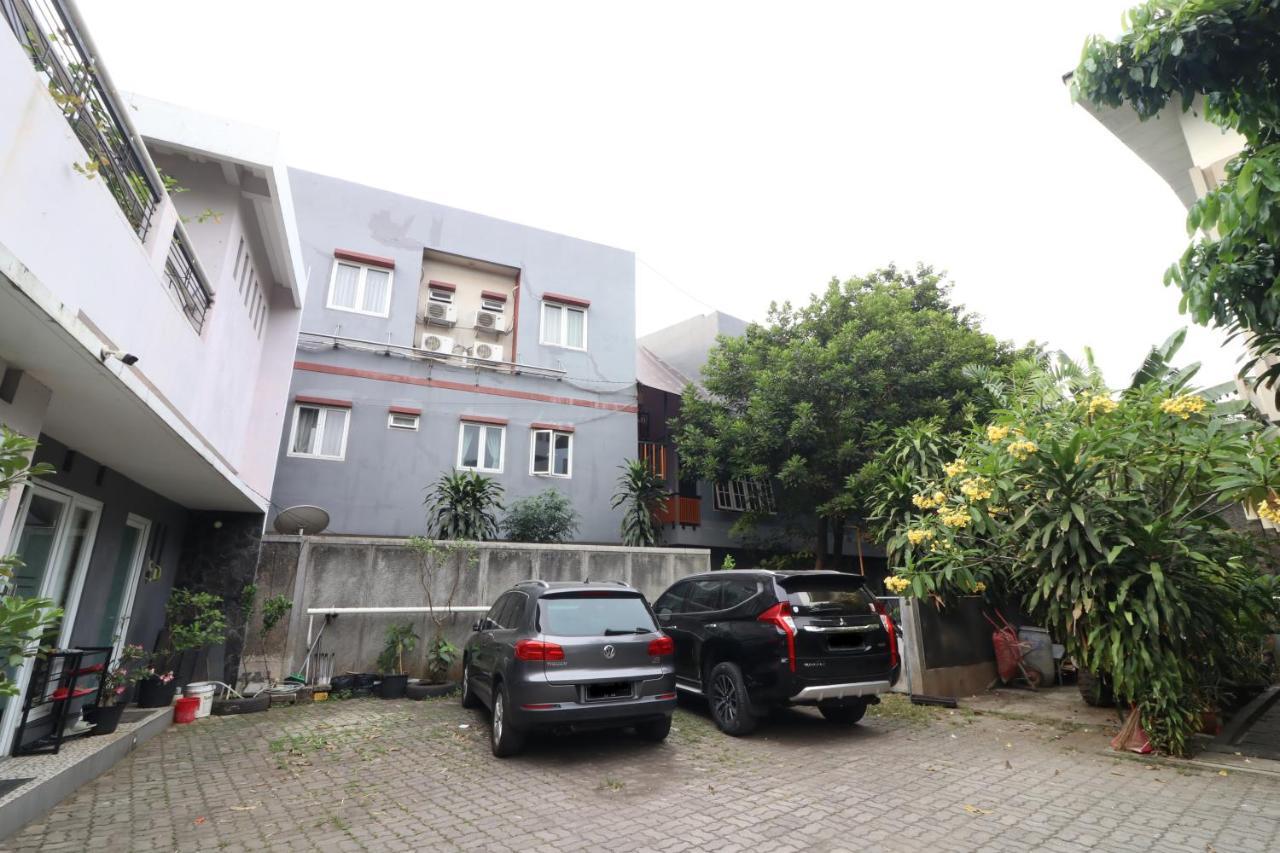 Bedur Homestay Syariah Бекаси Экстерьер фото