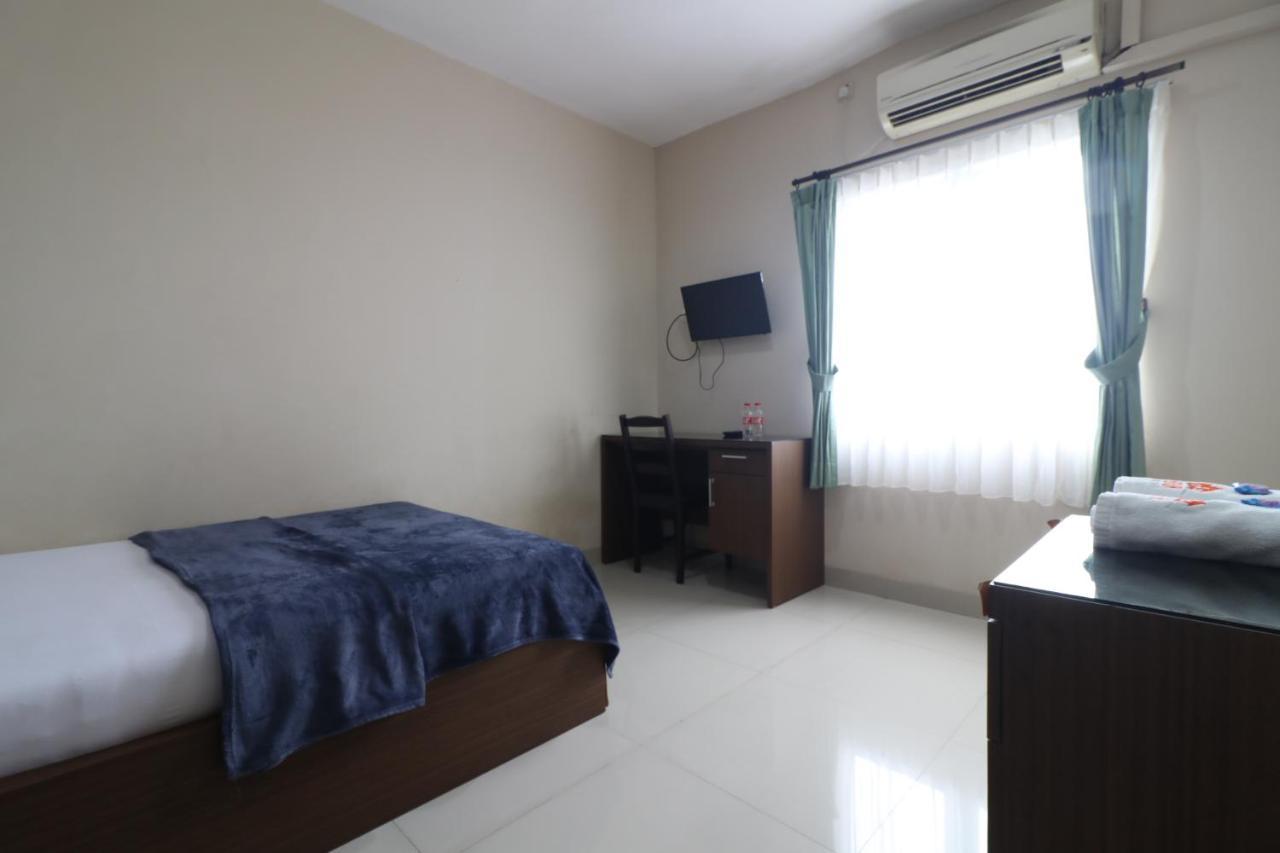 Bedur Homestay Syariah Бекаси Экстерьер фото
